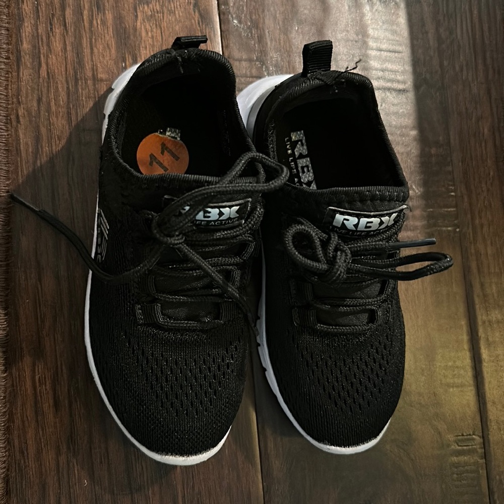 Toddler sneakers